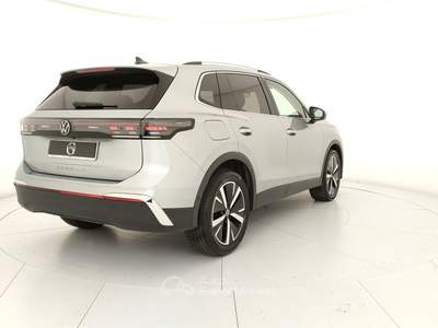 Volkswagen Tiguan Tiguan 2.0 tdi elegance 150cv dsg Grigio usata Livorno