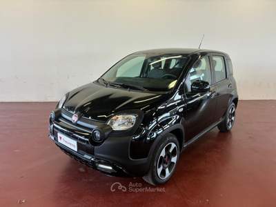 Fiat Panda  - panda 1.0 firefly hybrid cross s&s 70cv 5p.ti Nero usata Ivrea
