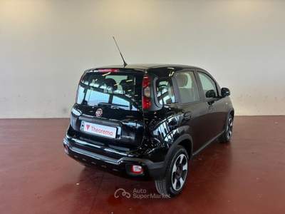 Fiat Panda  - panda 1.0 firefly hybrid cross s&s 70cv 5p.ti Nero usata Ivrea