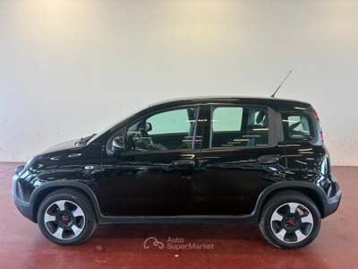 Fiat Panda  - panda 1.0 firefly hybrid cross s&s 70cv 5p.ti Nero usata Ivrea