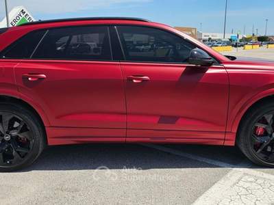Audi Q8 TFSI V8 QUATTRO TIPTRONIC BI-TURBO 600CV Rosso usata Giugliano in Campania