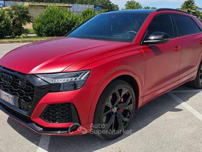 Audi Q8 TFSI V8 QUATTRO TIPTRONIC BI-TURBO 600CV Rosso usata Giugliano in Campania Audi Q8 TFSI V8 QUATTRO TIPTRONIC BI-TURBO 600CV Rosso usata Giugliano in Campania