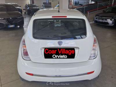 Lancia Ypsilon ypsilon 1.3 m.jet new oro E5 Bianco usata Orvieto