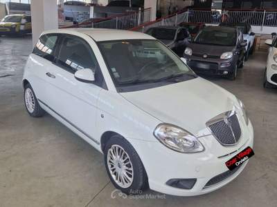 Lancia Ypsilon ypsilon 1.3 m.jet new oro E5 Bianco usata Orvieto