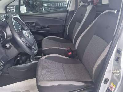 Toyota Yaris 1.5 full hybrid business autm Argento usata Orvieto