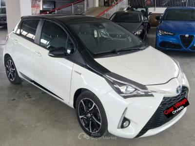 Toyota Yaris 1.5 Hybrid Trend White Edition Bianco usata Orvieto