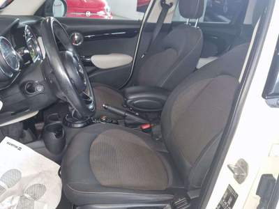 MINI 1.5 Cooper D Hype 5 Mini 1.5 Cooper D Business 5p Beige usata Orvieto