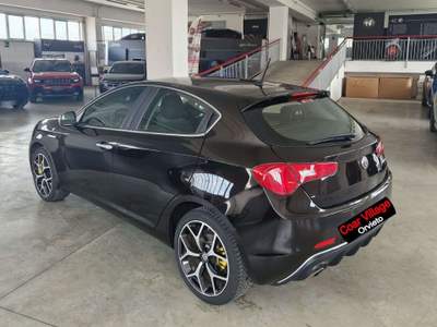 Alfa Romeo Giulietta 1.6 JTDM 120cv T.I. Nero usata Orvieto