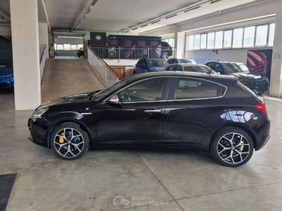Alfa Romeo Giulietta 1.6 JTDM 120cv T.I. Nero usata Orvieto