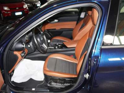 Alfa Romeo Giulia Giulia 2.2 t Super 180cv Blu/Azzurro usata Orvieto