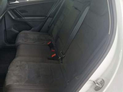 Volkswagen Tiguan Tiguan 2.0 tdi DSG R-Line exterior pack Bianco usata Orvieto