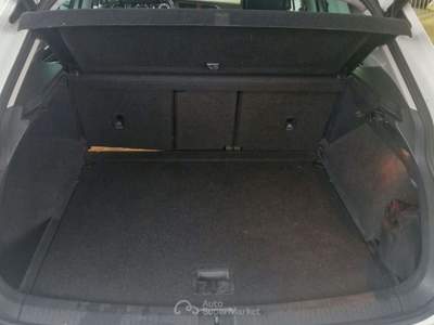 Volkswagen Tiguan Tiguan 2.0 tdi DSG R-Line exterior pack Bianco usata Orvieto