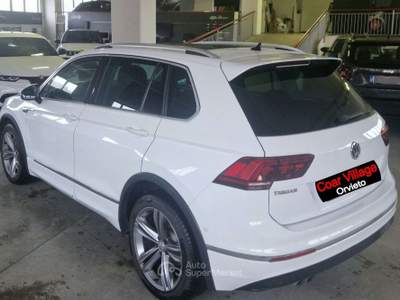 Volkswagen Tiguan Tiguan 2.0 tdi DSG R-Line exterior pack Bianco usata Orvieto