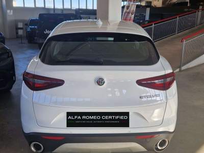 Alfa Romeo Stelvio Stelvio 2.2 t Business rwd 160cv auto Bianco usata Orvieto