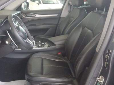 Alfa Romeo Stelvio Stelvio 2.2 t Lusso Q4 210cv auto Grigio usata Orvieto