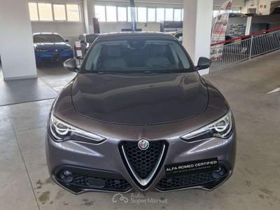 Alfa Romeo Stelvio Stelvio 2.2 t Lusso Q4 210cv auto Grigio usata Orvieto