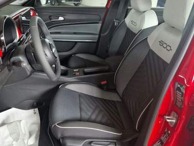 Fiat 600 600 1.2 hybrid Icon 145cv auto Rosso usata Orvieto
