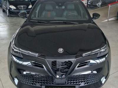Alfa Romeo Junior 1.2 136CV Hybrid eDCT6 ibrida SPECIALE Nero usata Orvieto
