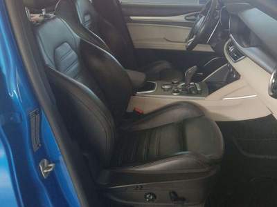 Alfa Romeo Stelvio Stelvio 2.2 t Veloce Q4 210cv auto Blu/Azzurro usata Orvieto