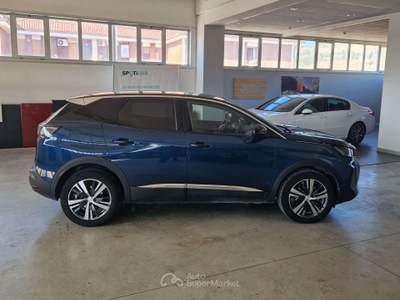 Peugeot 3008 3008 1.2 hybrid 48V Allure Pack 136cv e-dcs6 Blu/Azzurro usata Orvieto