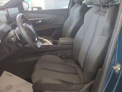 Peugeot 3008 3008 1.2 hybrid 48V Allure Pack 136cv e-dcs6 Blu/Azzurro usata Orvieto