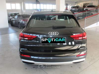 Audi Q3 Q3 35 1.5 tfsi mhev Business s-tronic Nero usata Orvieto