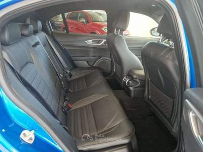 Alfa Romeo Giulia 2.2 Turbodiesel 210 CV AT8 AWD Q4 Veloce Blu/Azzurro usata Orvieto