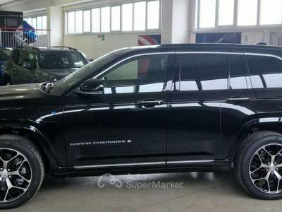Jeep Grand Cherokee Grand Cherokee 2.0 atx phev Summit Reserve 4xe auto Nero usata Orvieto