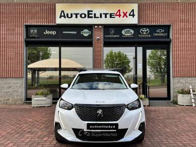 Peugeot 2008 Allure Pack unicaproprietaria tagliandata 130 CV Bianco usata Rovello Porro