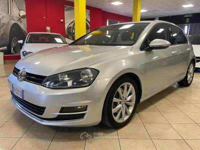 Volkswagen Golf 1.4 TSI 140 CV 5p. Highline BlueMotion Te Argento usata Bozzolo