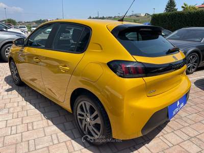 Peugeot 208 1.2 Puretech Active Pack Start&amp;Stop 75cv Giallo usata Sarego