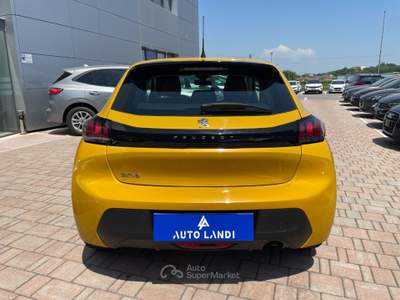 Peugeot 208 1.2 Puretech Active Pack Start&amp;Stop 75cv Giallo usata Sarego