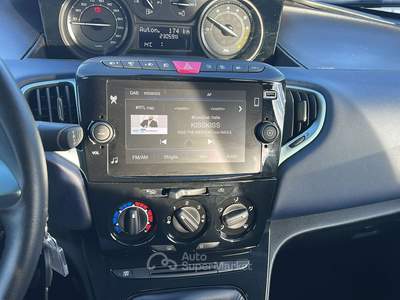 Lancia Ypsilon Condizioni perfette!!! Bianco usata Grottammare