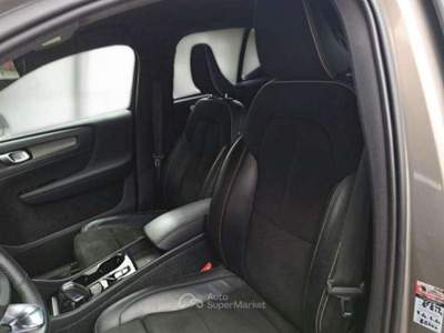 Volvo XC40 XC40 1.5 t5 phev R-design auto N1 - GH599JA Argento usata Basiliano