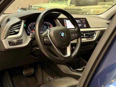 BMW Serie 1 118i i 5p. Business Advantage Blu/Azzurro usata Bologna