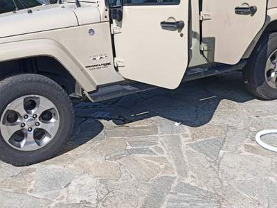 Jeep Wrangler In buono stato, tenuta sempre al coperto, non fumatore Beige usata Casale Litta