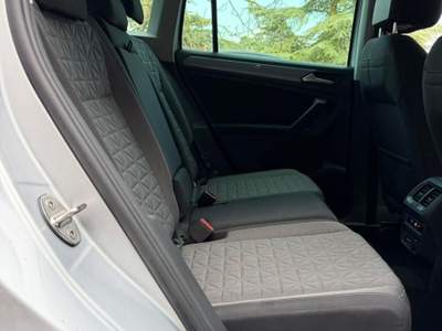 Volkswagen Tiguan 122CV Life FARI LED Argento usata Altamura
