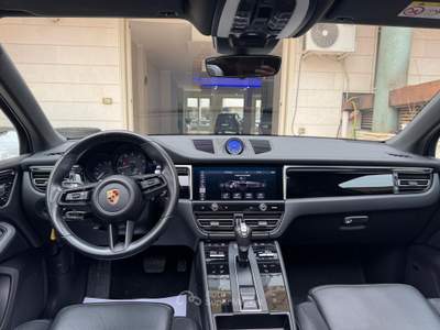 Porsche Macan 2.0 265CV GESSO TETTO PASM Grigio usata Andria