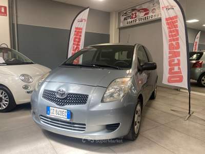 Toyota Yaris 3 porte Grigio usata Prato