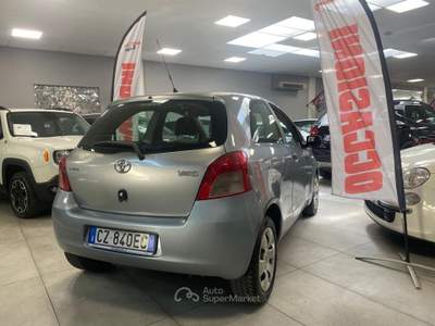 Toyota Yaris 3 porte Grigio usata Prato