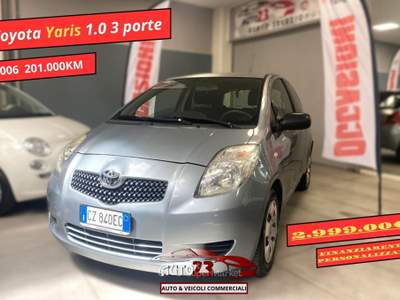 Toyota Yaris 3 porte Grigio usata Prato