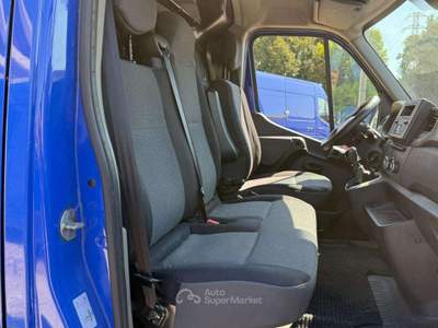 Renault Master T33 2.3 dCi 135 CV PASSO MEDIO Blu/Azzurro usata Este