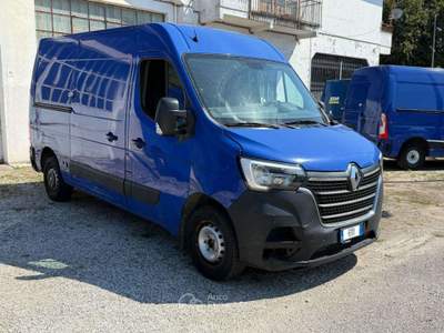 Renault Master T33 2.3 dCi 135 CV PASSO MEDIO Blu/Azzurro usata Este