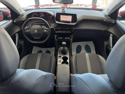 Peugeot 2008 1.2 130cv GT Line s Navi Led Pelle Carplay Full Opt Rosso usata Giugliano in Campania