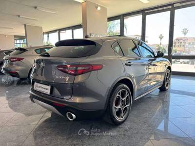 Alfa Romeo Stelvio 2.2 t Q4 210cv auto Pelle Tetto Full Da Vetrina Grigio usata Giugliano in Campania