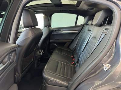 Alfa Romeo Stelvio 2.2 t Q4 210cv auto Pelle Tetto Full Da Vetrina Grigio usata Giugliano in Campania