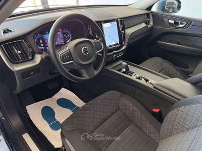 Volvo XC60 2.0 d b4 Mhev Core Bright Da Vetrina Uniprop Blu/Azzurro usata Giugliano in Campania