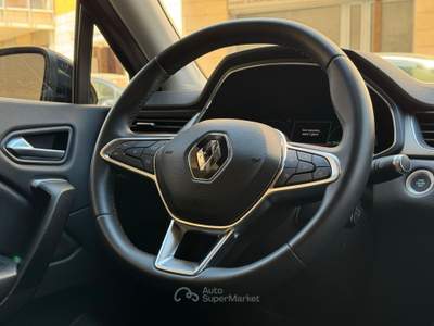 Renault Captur Plug-in Hybrid E-Tech 160 cv Initiale Paris Bronzo usata SANTERAMO IN COLLE