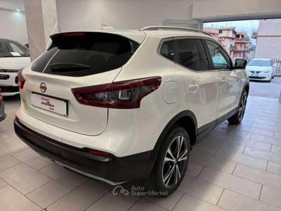 Nissan Qashqai 1.5 dci N-Connecta 115cv dct *FULL OPTIONAL* Bianco usata Roma