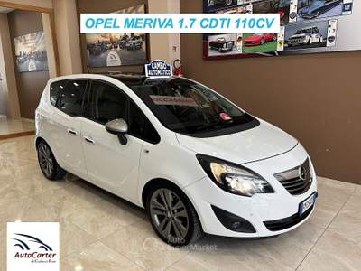 Opel Meriva 1.7 CDTI *CAMBIO AUTOM*TETTO Bianco usata Gravina in Puglia